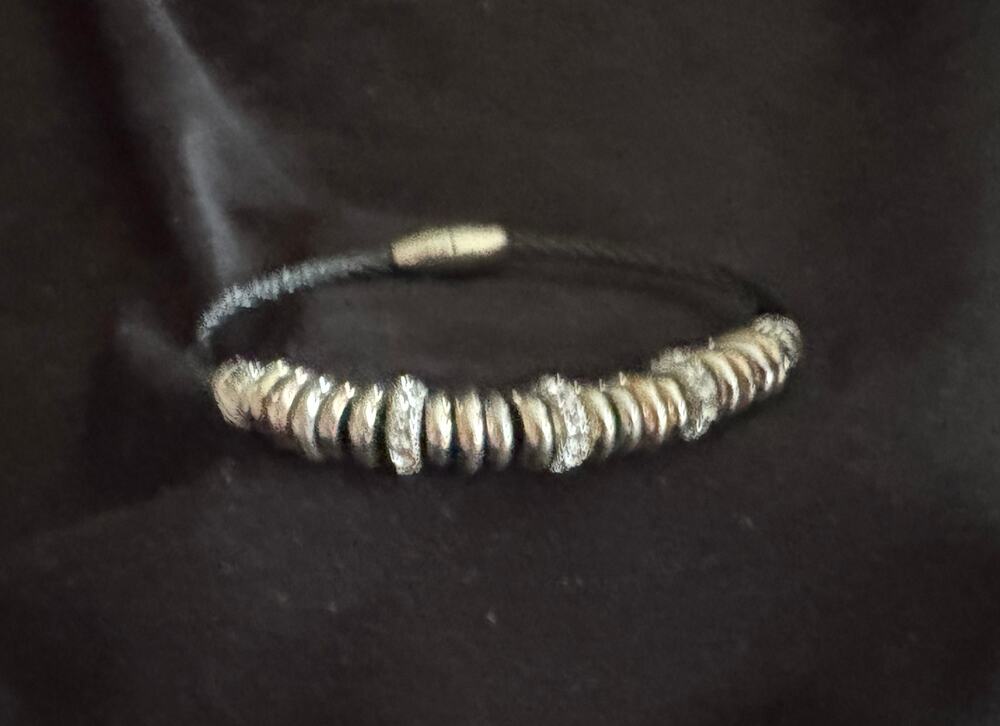 Pre-Owned Silver Tone with Leather-Type Cord Bracelet B066